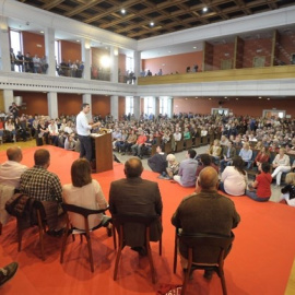 El precandidato a las primarias del PSOE, Pedro Sánchez, en un acto político en Cantabria. E.P.