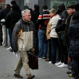 Holanda multa a 550 inmigrantes por no superar las pruebas de integración. EFE/Archivo