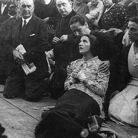 Visionarios de Ezquioga fotografiados por los periodistas de la época