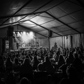  Liher, banda de Ayuken MP, actuando en Usurbil con las nuevas medidas de seguridad.  Foto: Marcos Ayuken