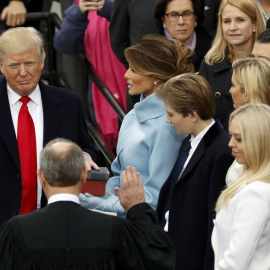 Trump, durante su toma de posesión. REUTERS/Kevin Lamarque
