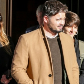 Representantes de ERC llegando a una de las reuniones con el PSOE. / Europa Press