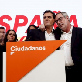 Albert Rivera y José Manuel Villegas, durante la valoración de las elecciones del 10-N. EFE/Mariscal