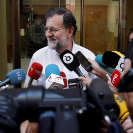 Mariano Rajoy, en su primer día en Santa Pola. EFE.