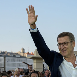 El líder del Partido Popular, Alberto Núñez Feijóo, durante un acto de campaña en A Coruña. M. Dylan / EUROPA PRESS