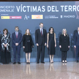 Los Reyes presiden el concierto 'In memorian'