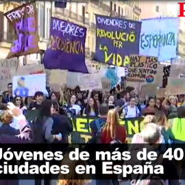 Cientos de jóvenes se movilizan en España contra el cambio climático al lema de "Sin planeta no hay futuro"