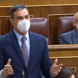 Pedro Sánchez, a Casado: "Ay, señor Casado, que estamos en campaña y aquí hemos estado con el mitin"