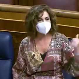 María Jesús Montero pide al PP que se disculpen por el "vete al médico" de uno de sus diputados