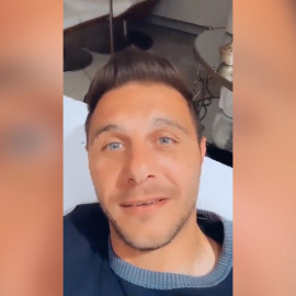 Joaquín pasa la noche haciendo una ronda de chistes