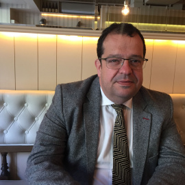 Joan Ignasi Elena durant l'entrevista. CARLES BELLSOLÀ