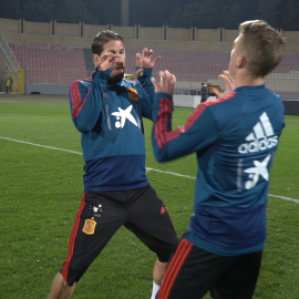 Ramos y Muniain se retan a lanzamientos de faltas 