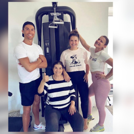 Cristiano Ronaldo muestra cómo su madre se pone en forma