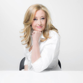 La periodista y escritora Elisa Beni.- LUIS SAGUAR