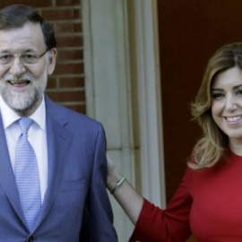 El presidente del Gobierno, Mariano Rajoy, y la presidenta de Andalucía, Susana Díaz, en la Moncloa. Archivo EFE