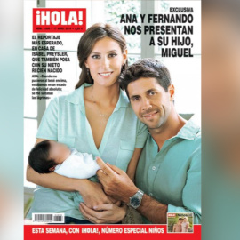 Fernando Verdasco posa junto a su hijo por primera vez