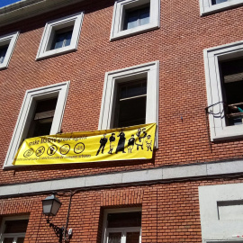 Imagen de la Ocupación en la Calle del Gobernador en Madrid./ Twitter @anticapi