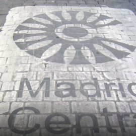 Nace un nuevo mercado clandestino por las restricciones de Madrid Central: la venta de empadronamientos y pases diarios