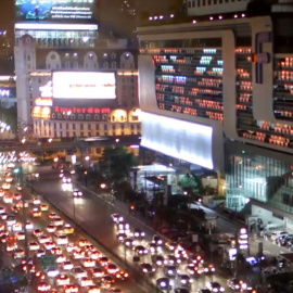 A más densidad de población menos CO2 per cápita