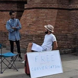 Un barcelonés de 27 años regala conversaciones gratis y su iniciativa da la vuelta al mundo