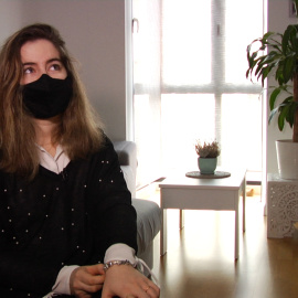 Isabel, enfermera, 27 años: "En el momento en el que empatizas con el paciente, te derrumbas. Me encantaría poder abrazarles"