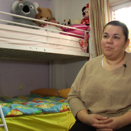 Vivian, madre soltera y pluriempleada, 36 años: "Le dije a mi jefe que ya volvería cuando pasara el estado de alarma porque me daba miedo que me quitasen a mi hija"