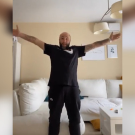 Kiko Rivera empieza el lunes con mucho sentido del humor