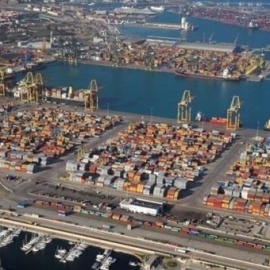 Fomento prevé aprobar de forma "urgente" el decreto sobre la estiba