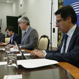 Centeno preside la reunión por videoconferencia del Eurogrupo