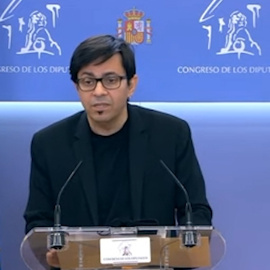 Gerardo Pisarello: "Ni el PP ni VOX creen en la monarquía parlamentaria"