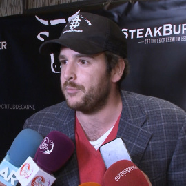 Aless Lequio recibe el apoyo incondicional de sus padres