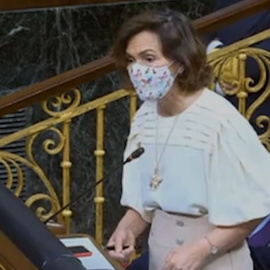 Carmen Calvo, a Vox: "¿A qué han ayudado ustedes contra la violencia yéndose a Ceuta?"