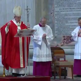 Las misas de Domingo de Ramos, sin fieles debido al coronavirus