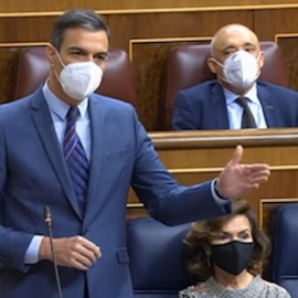 Pedro Sánchez a Pablo Casado: "Mandan a la señora Ayuso a decir incongruencias"