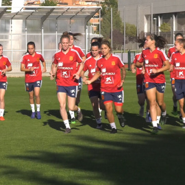 Primer entrenamiento de la Selección Femenina de fútbol