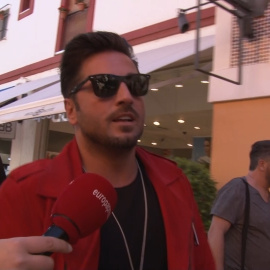 Bustamante reconoce que Yana Olina suele acompañarle a los conciertos