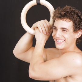 Miguel Herrán cumple 24 años rodeado de éxito