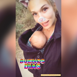 Patricia Montero da un paseo matutino con su hija Layla