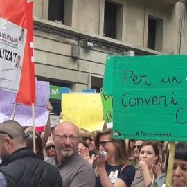 Concentración contra firma convenio para educadores de 'escoletes'