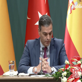 Sánchez anuncia la tercera dosis de la vacuna para mayores de 60 años y sanitarios