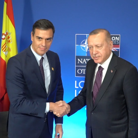 Sánchez mantiene una reunión bilateral con Erdogan
