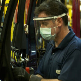 La planta de Ford España comienza a funcionar bajo estrictas medidas de seguridad