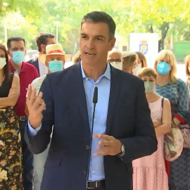 Sánchez promete el tren a Extremadura para el próximo año