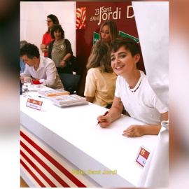 Laura Escanes recuerda una firma de libros por Sant Jordi