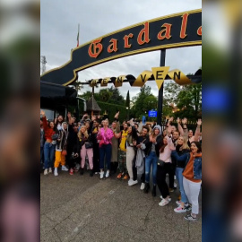 Chiara Ferragni celebra su cumpleaños en un parque de atracciones
