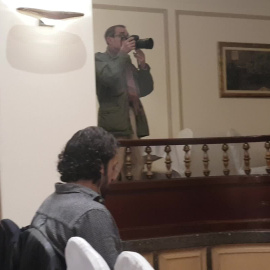 Élite taxi anuncia querellas contra Uber y Cabify