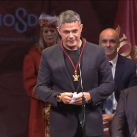 Alejandro Sanz agradece a Sevilla el título de Hijo Predilecto