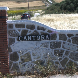 Continúa la polémica por la noche de Cantora