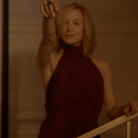 Renée Zellweger reaparece con nuevo look en su 50 cumpleaños