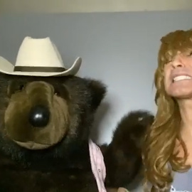 Jesús Vázquez hace de Malú y además pide responsabilidad en el confinamiento